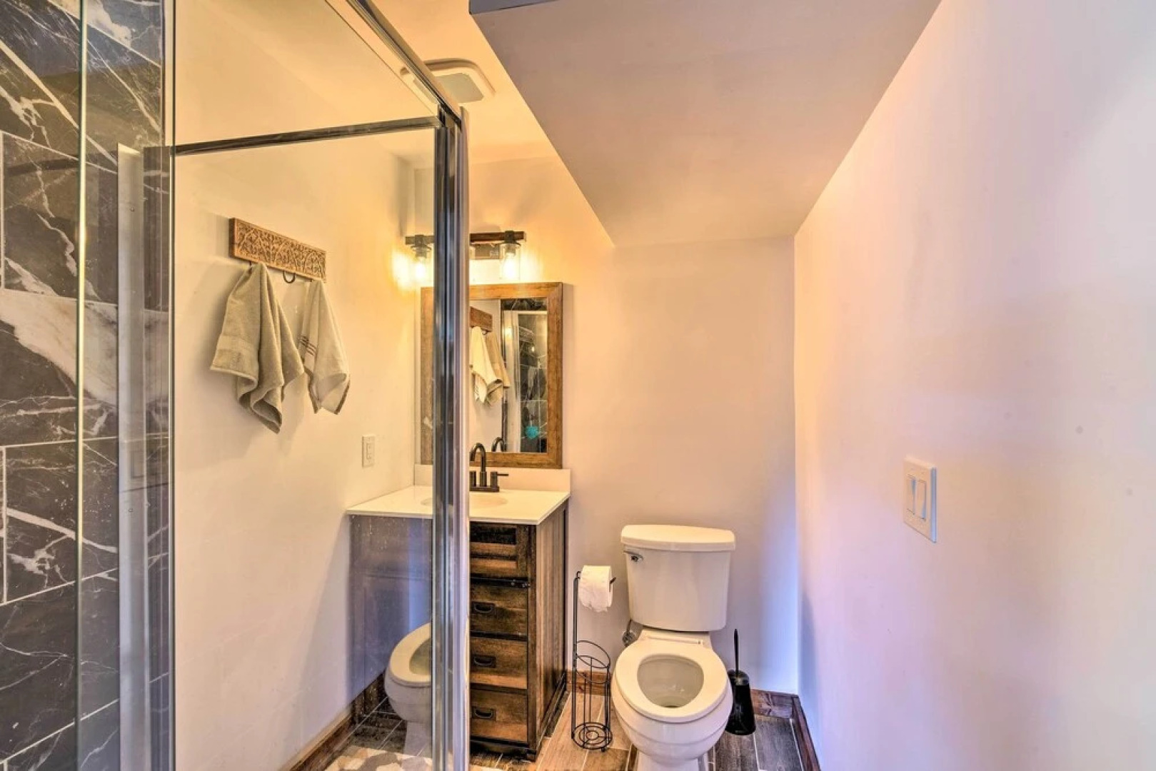 Pet-friendly Fair Play Getaway w/ Boat Dock!