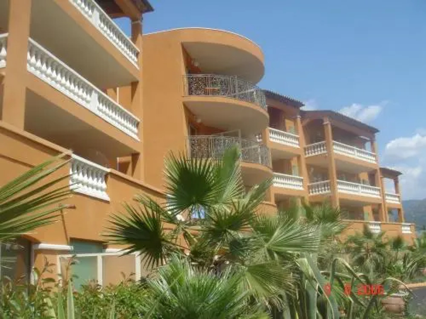 Appart Hotel Lou Castelet