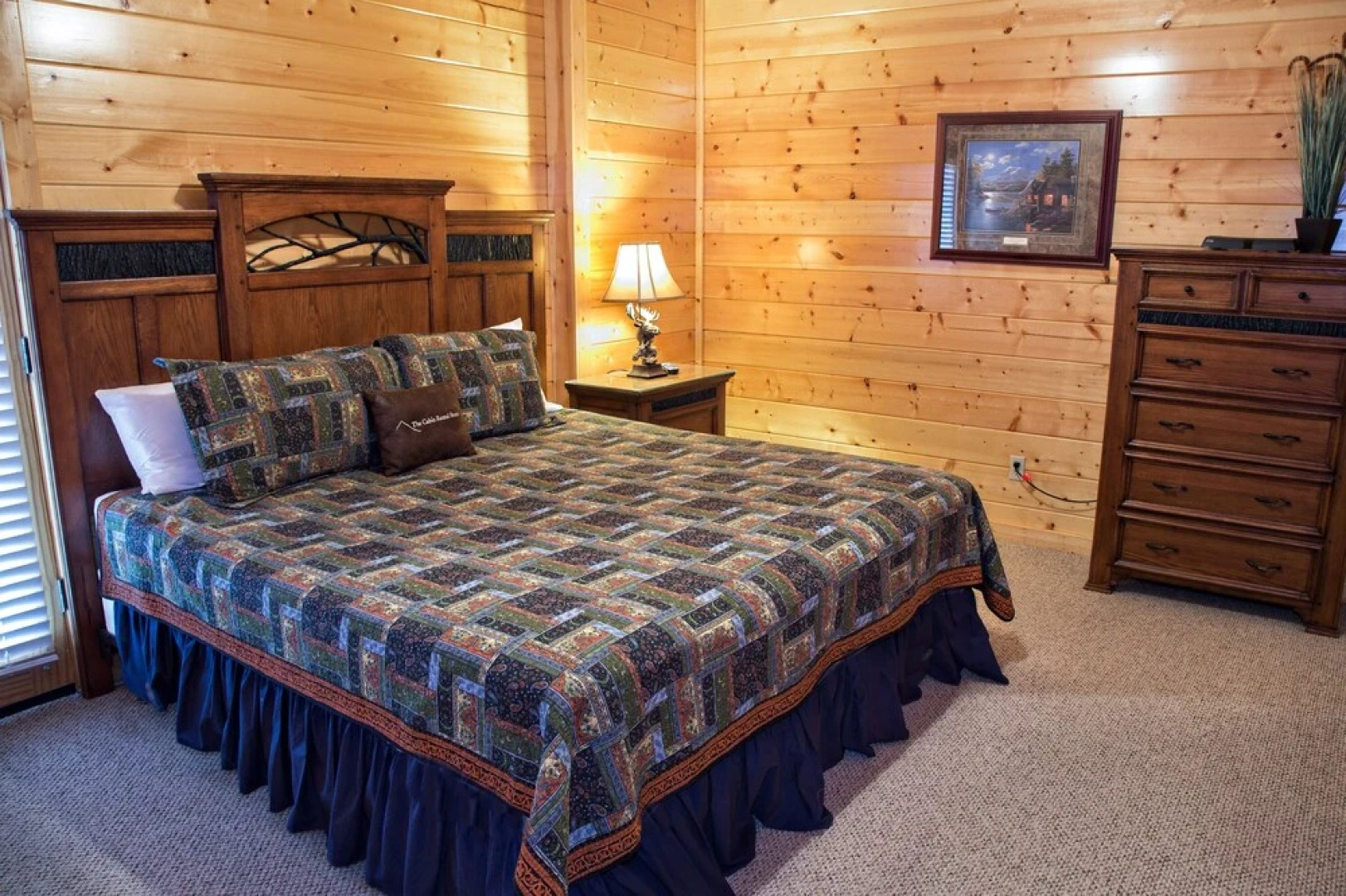 Million Dollar View 4 Bedrooms 5 Bathrooms Cabin