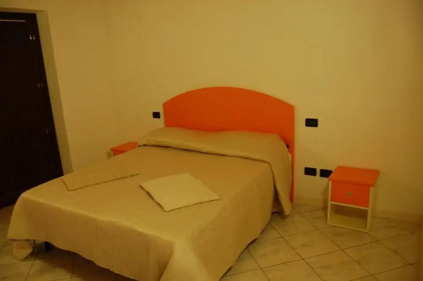 Very Big Room in Agriturismo Rocca Dei Marchesi