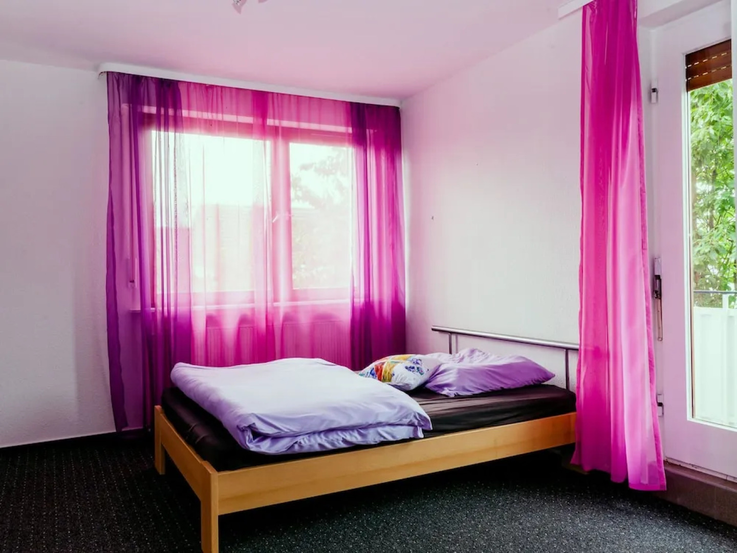 Large Group House in Hesse With Common Room, Terrace, Garden - Ideally Situated