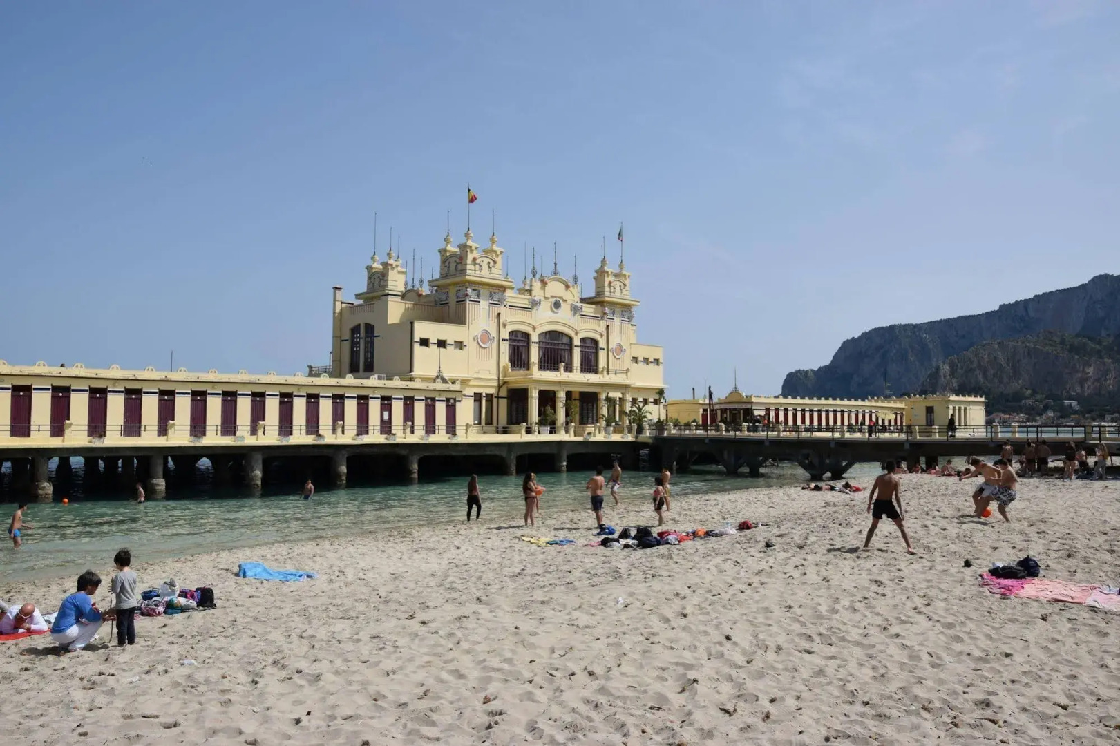 Palermo Mare Holidays