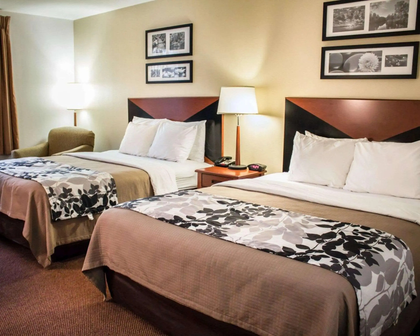Quality Inn & Suites Chambersburg Northeast