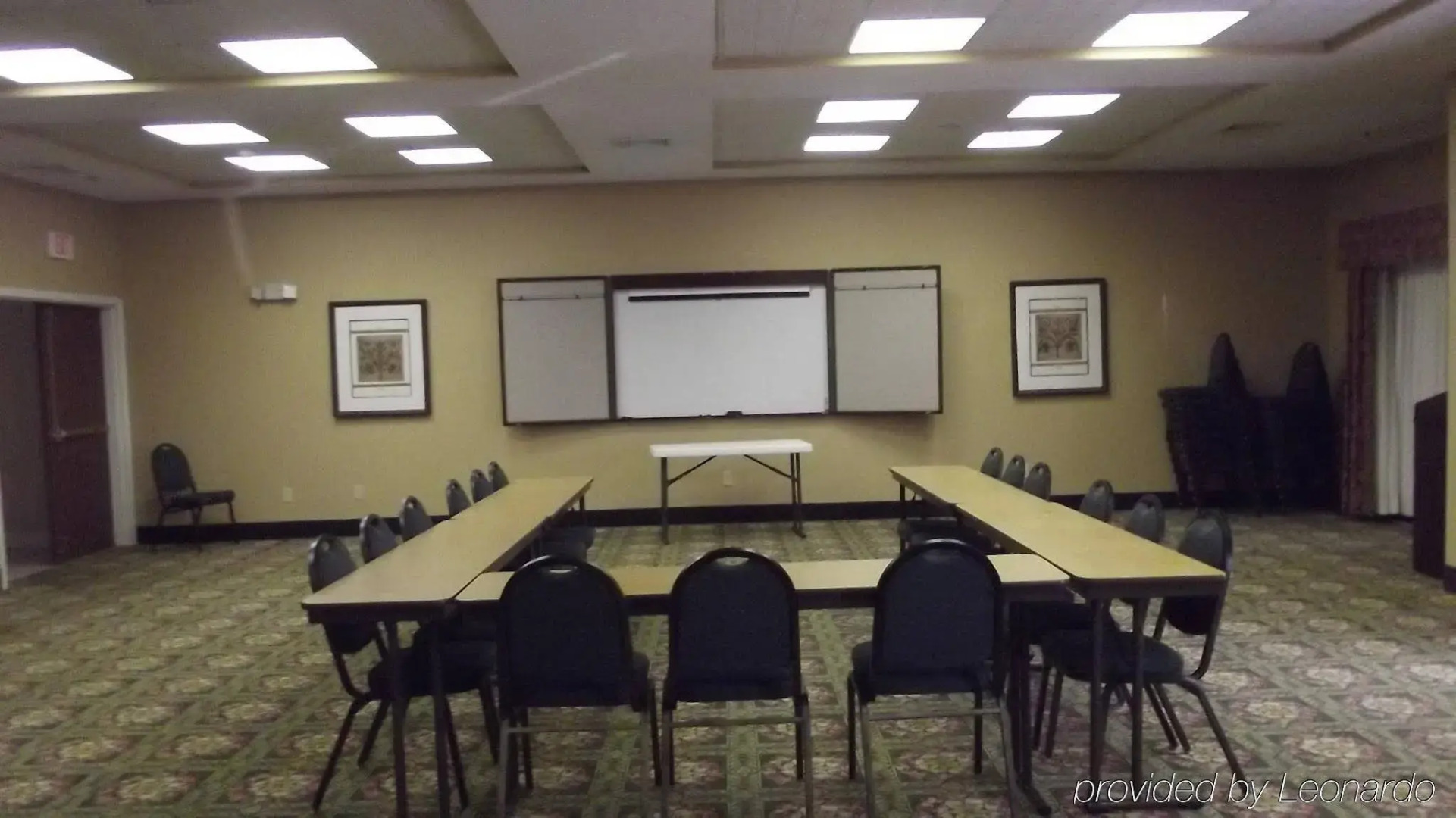 Holiday Inn Express & Suites Thomasville by IHG