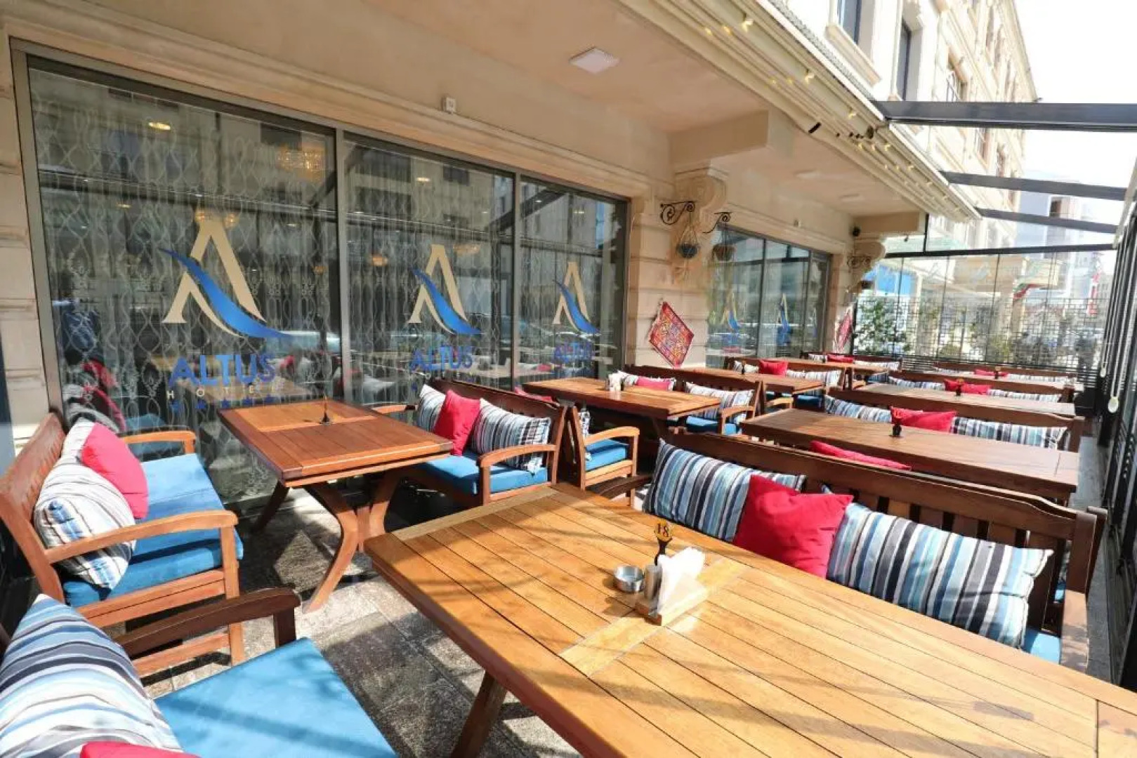 Altus Hotel Baku — бесплатный массаж