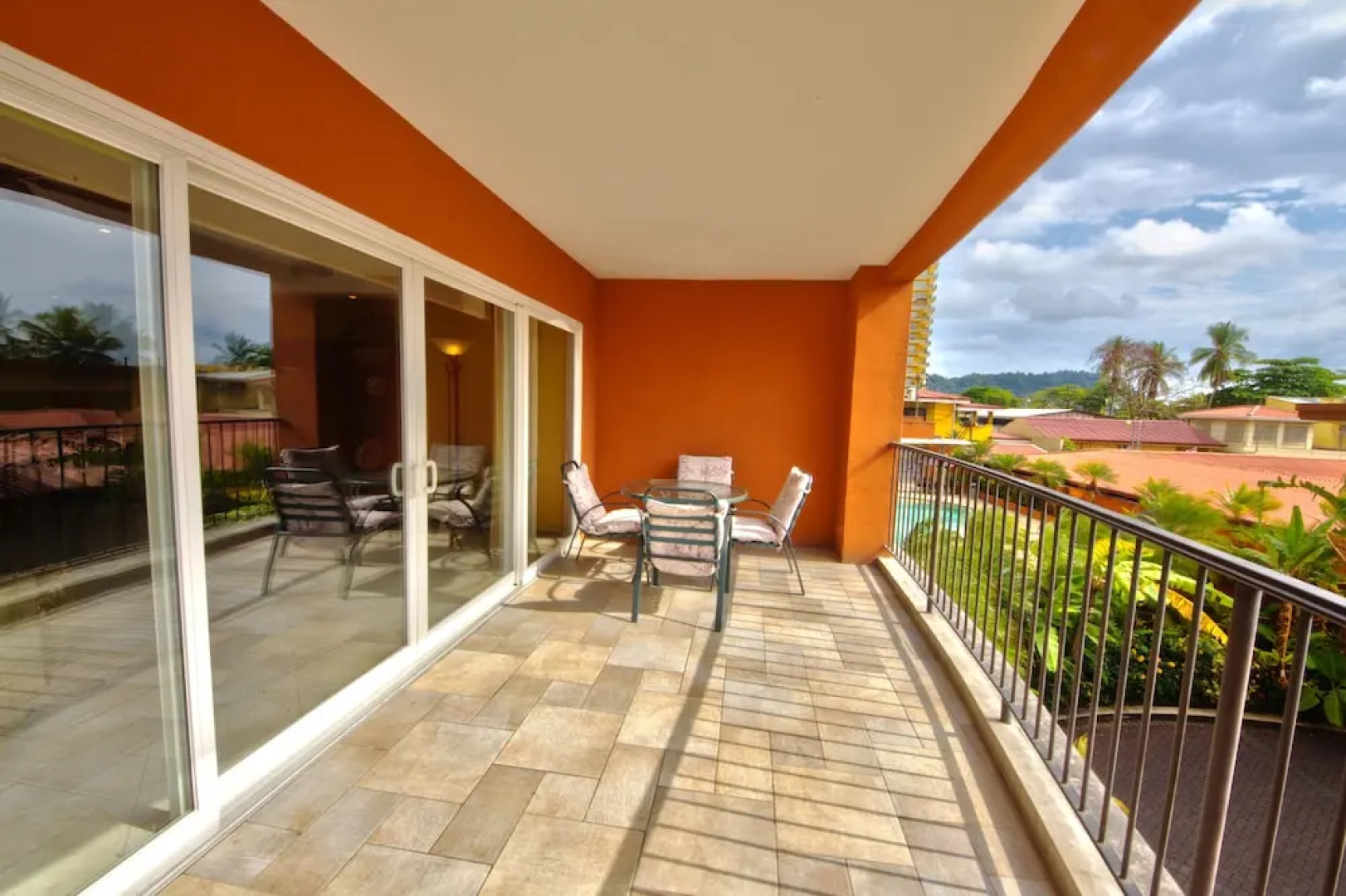 Vista Mar by Dream Makers