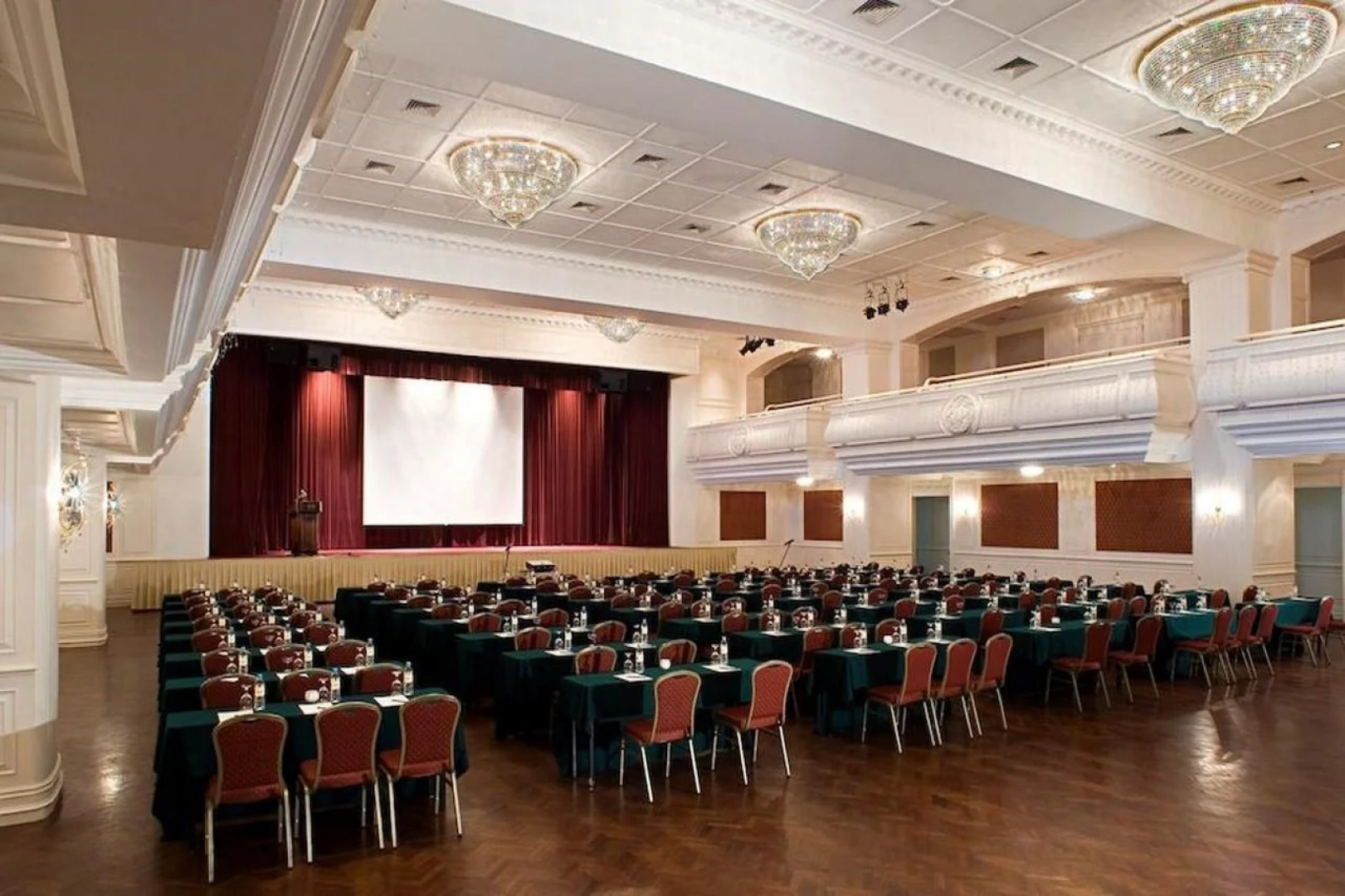 Eastern And Oriental Hotel