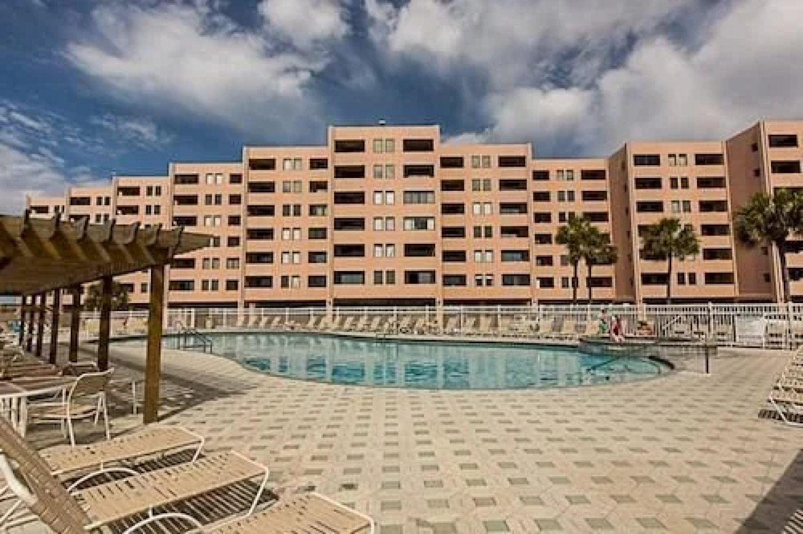 Jetty East Condominiums