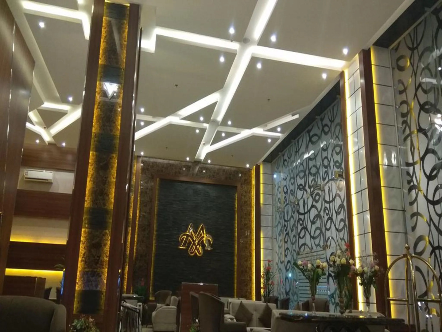 Msharef Al Moden Suites