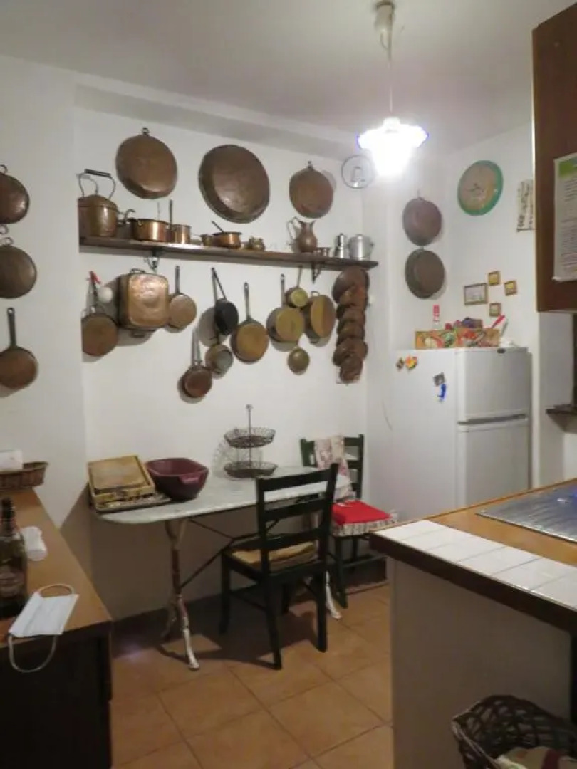 tipica baita con vista sul monte magnola