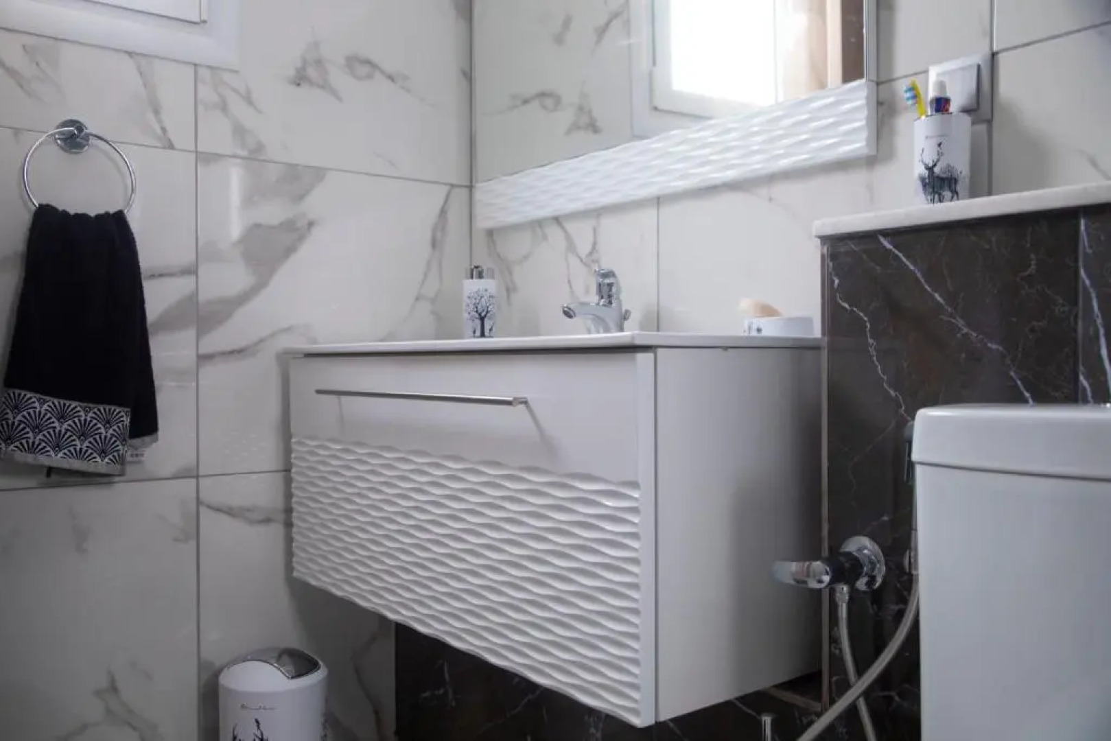 Un luxueux appartement S+1 richement meublé