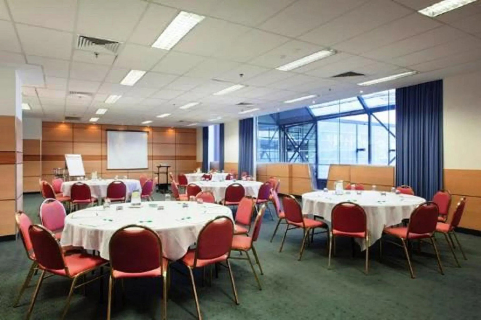 DoubleTree by Hilton Darwin Esplanade