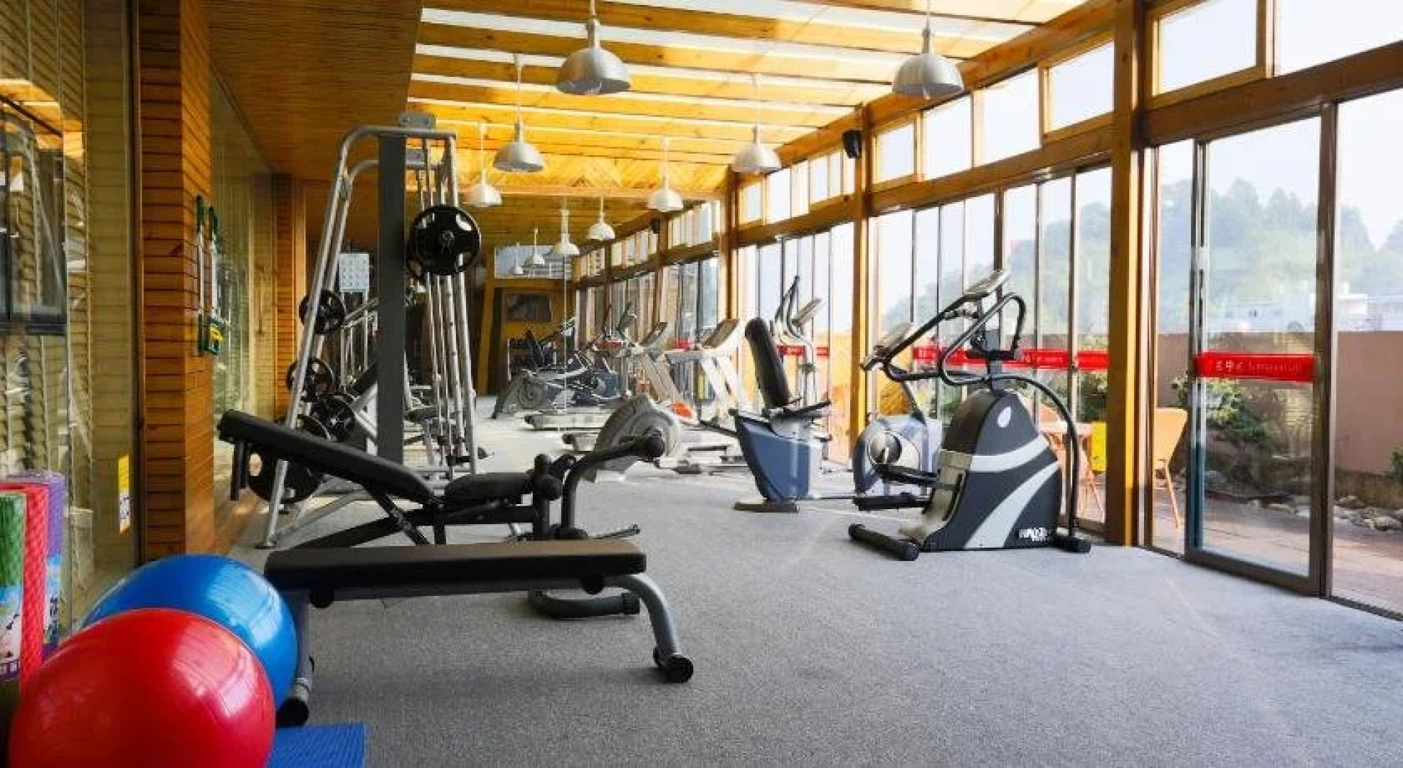 Renren International Hotel