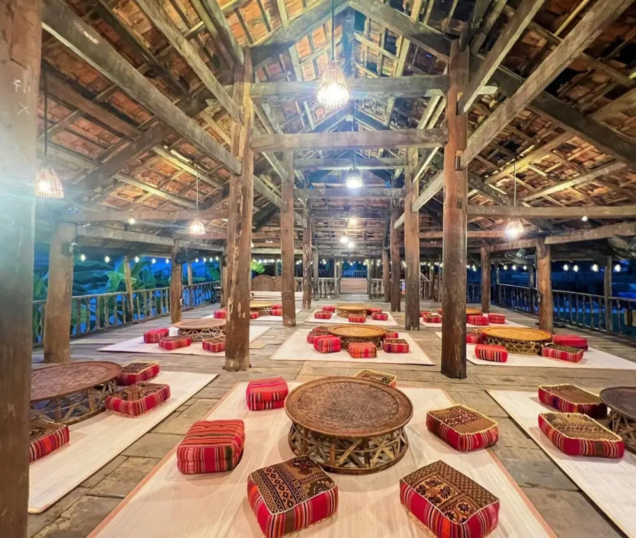 Mini Dien Bien Riverside Hotel - Lang Thai