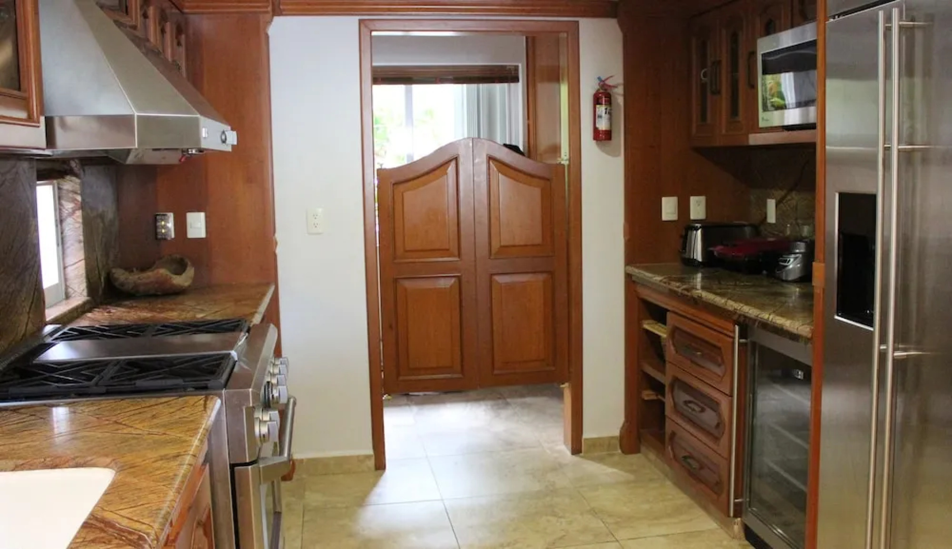 Villa Marinera 5br by Rmh