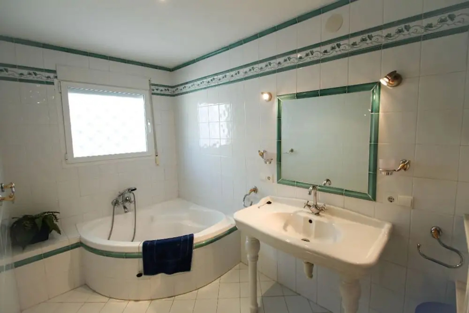 Suerte - sea view villa with private pool in Moraira