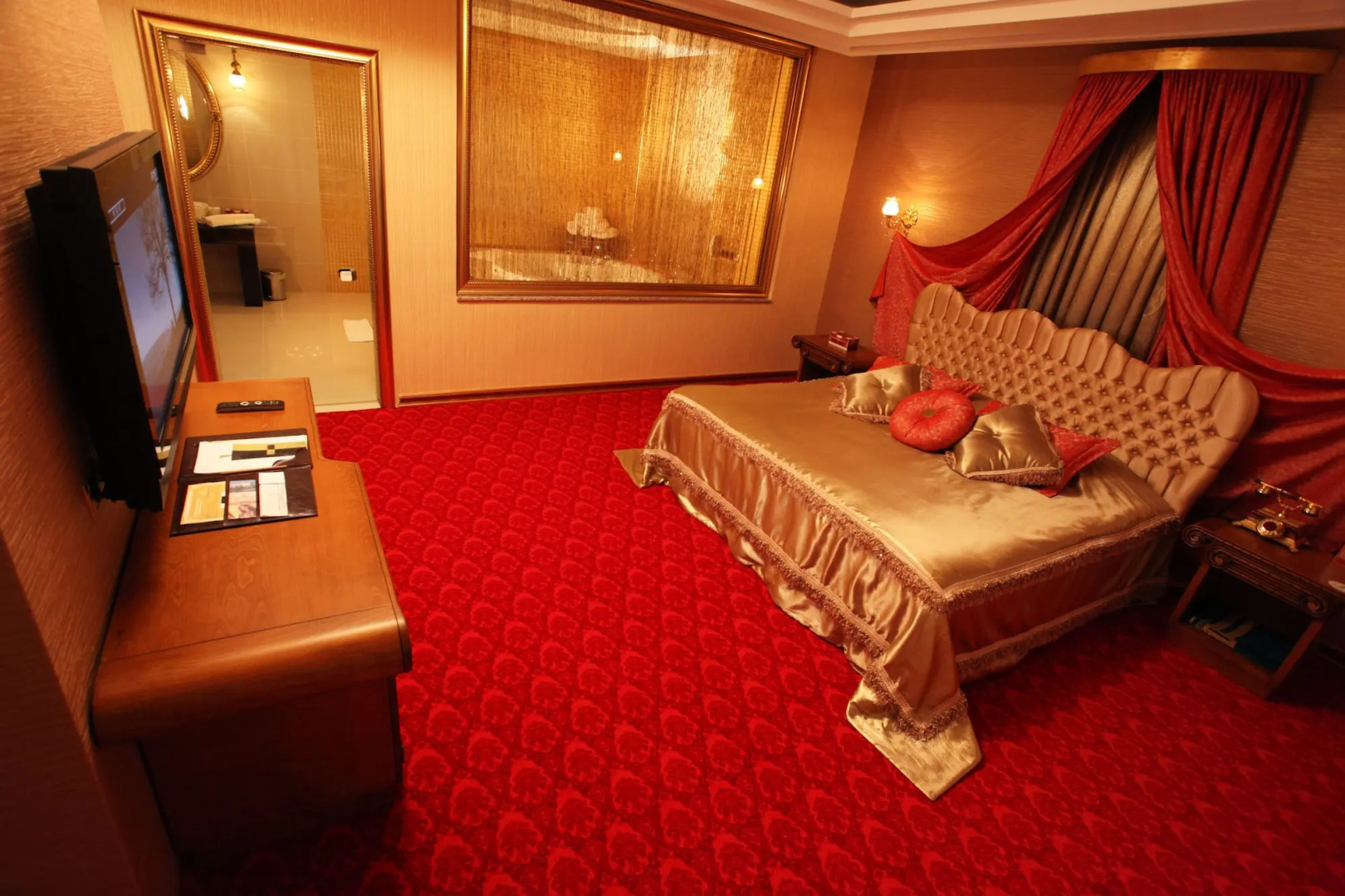 Gungor Ottoman Palace Thermal Resort