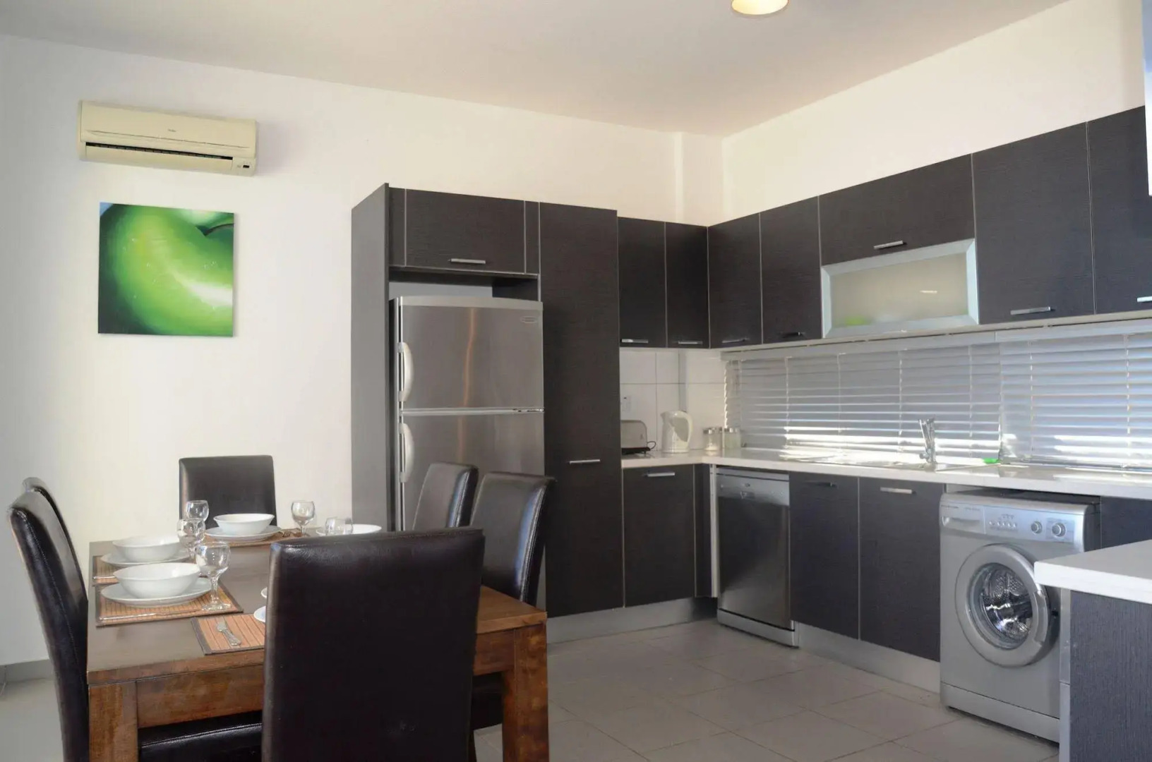 Linda Braker Esprit Villas