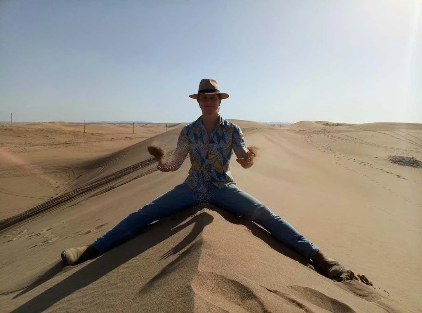 Nocturne Phoenix International Youth Hostel