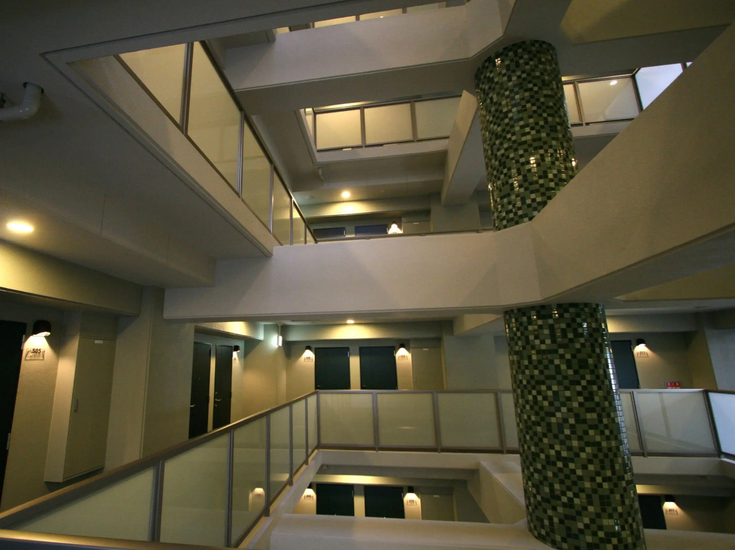 Urbain Hiroshima Executive