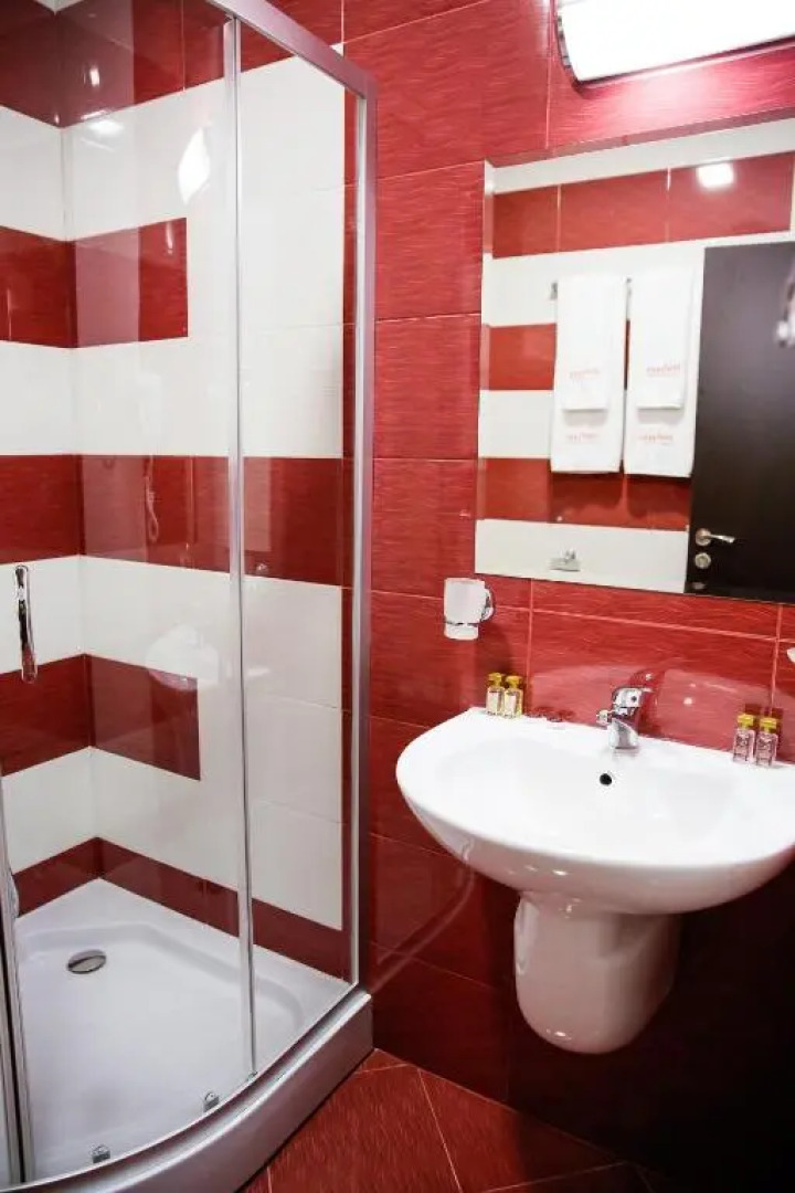 Einstein House & Spa