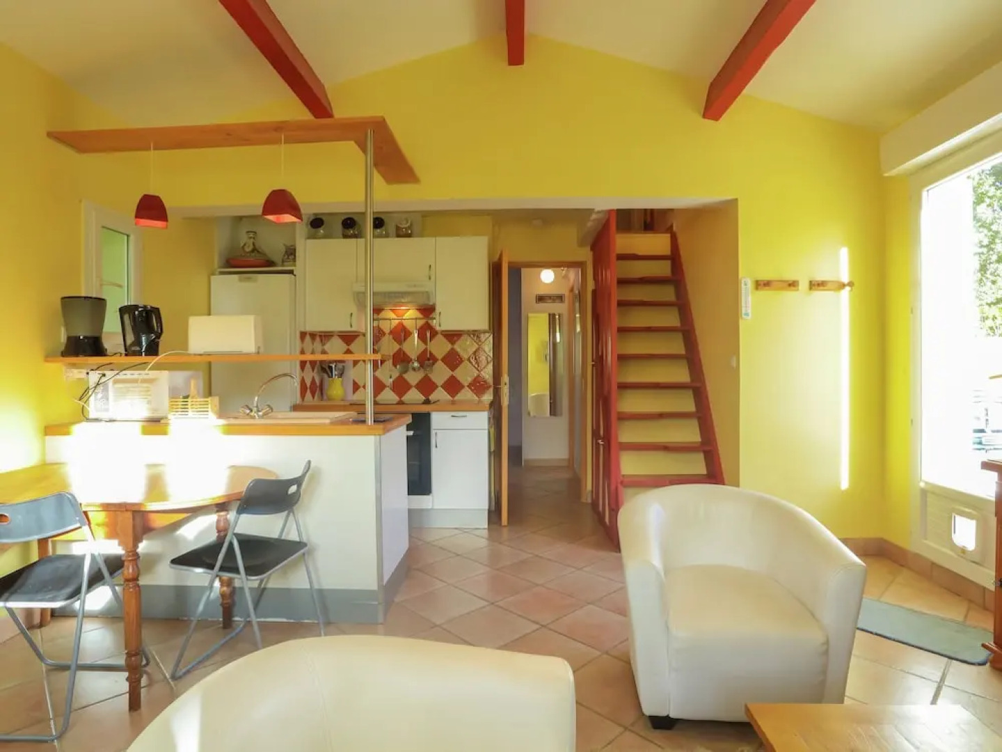 Spacious Holiday Home in Vaison-la-romaine With Garden