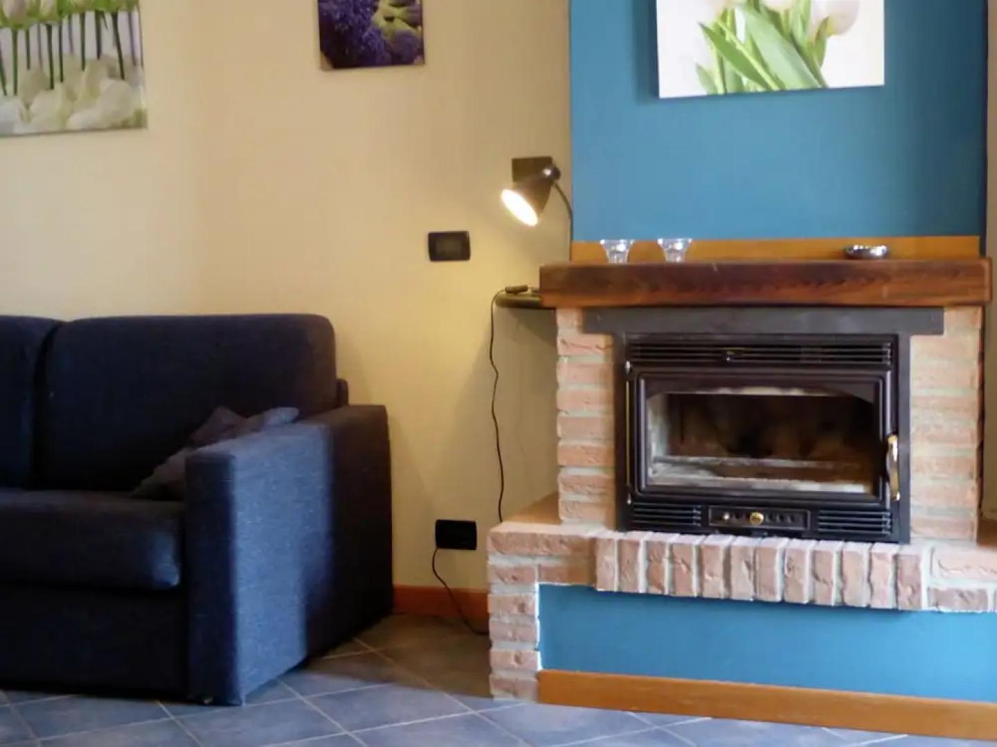 Rustically Decorated, Stylish Property