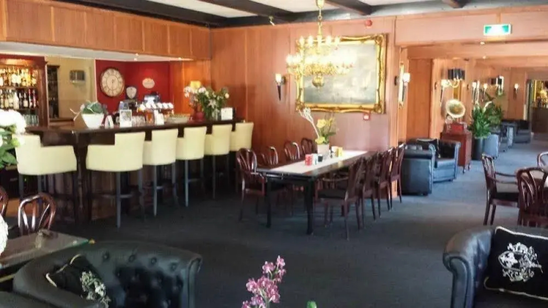 Brasserie Restaurant Hotel Eeserhof