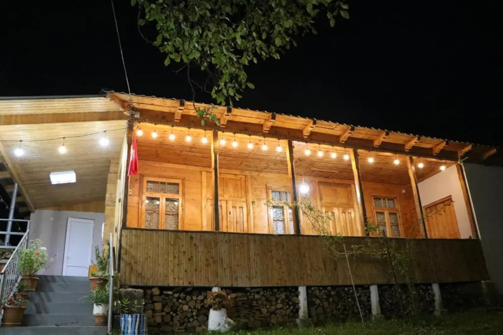 Kipiani's guesthouse