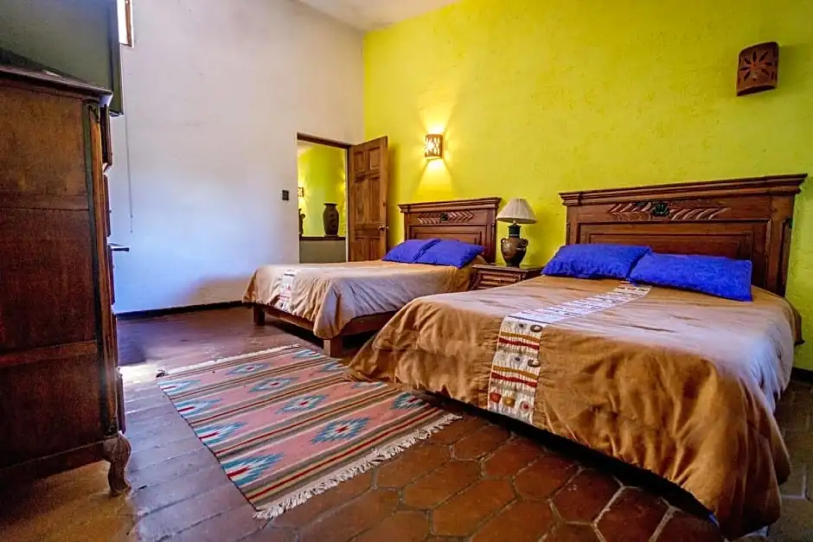 Lago Sol Hotel & Suites