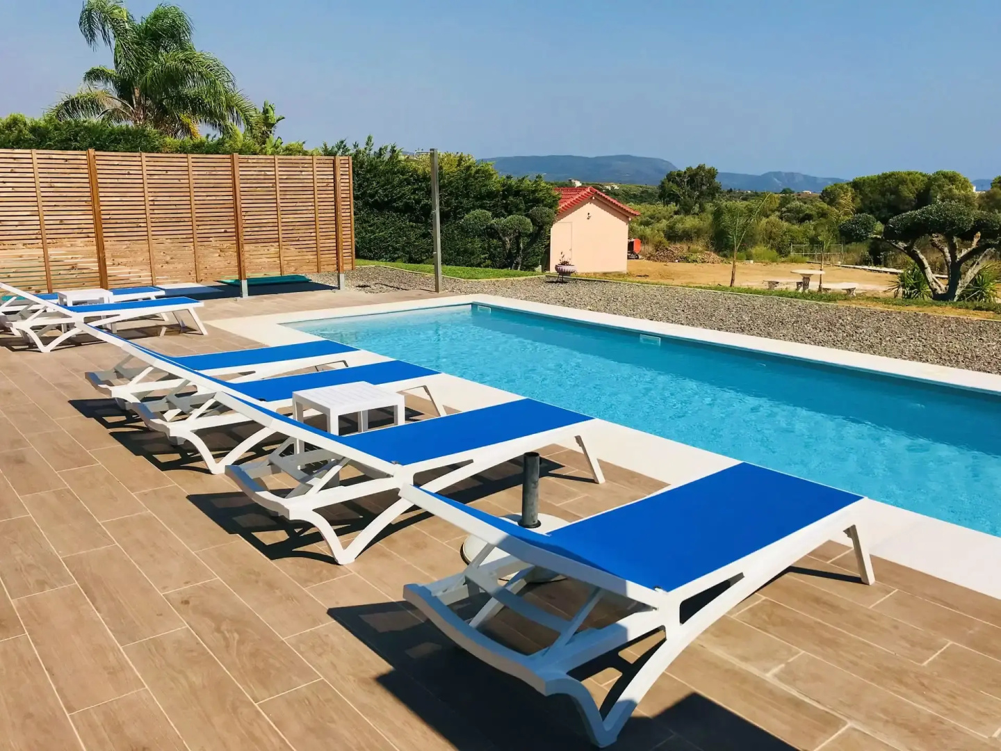 Iridia Resort