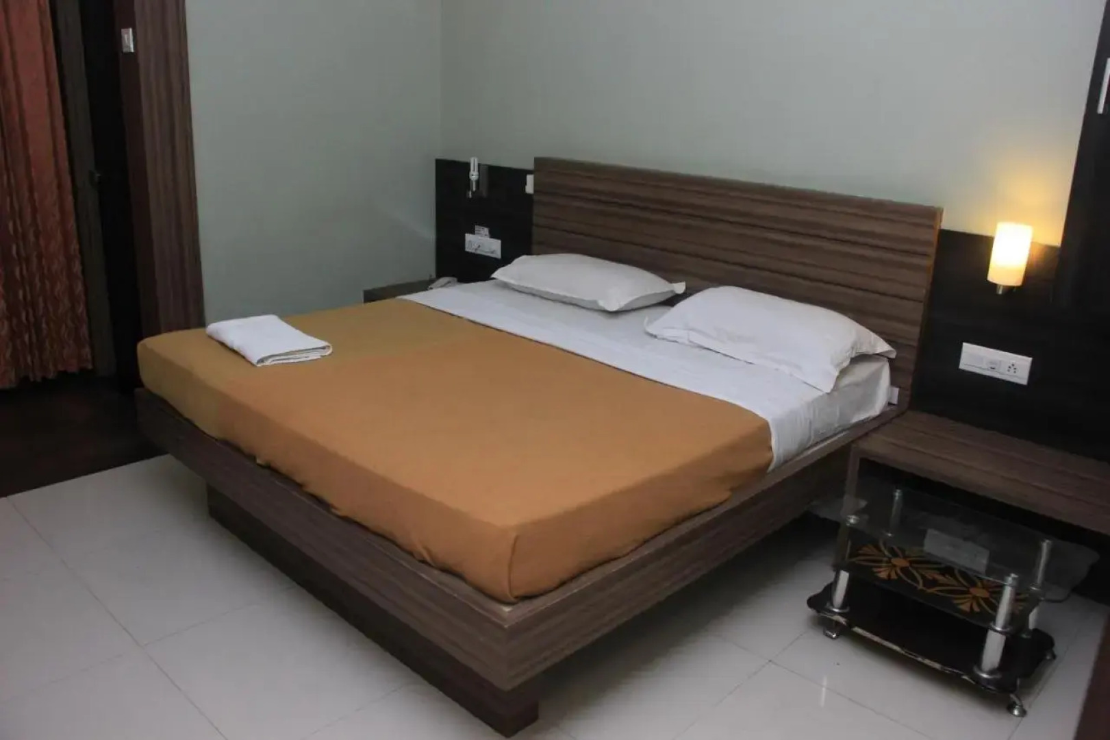 Hotel Sham Suman