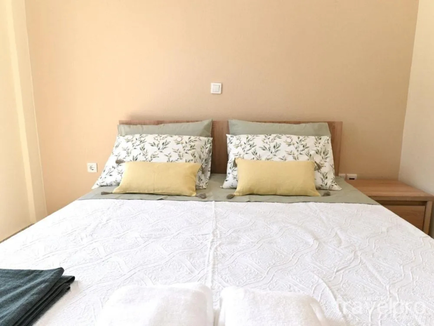 Meloida Apartment by TravelPro Services- Nea ...