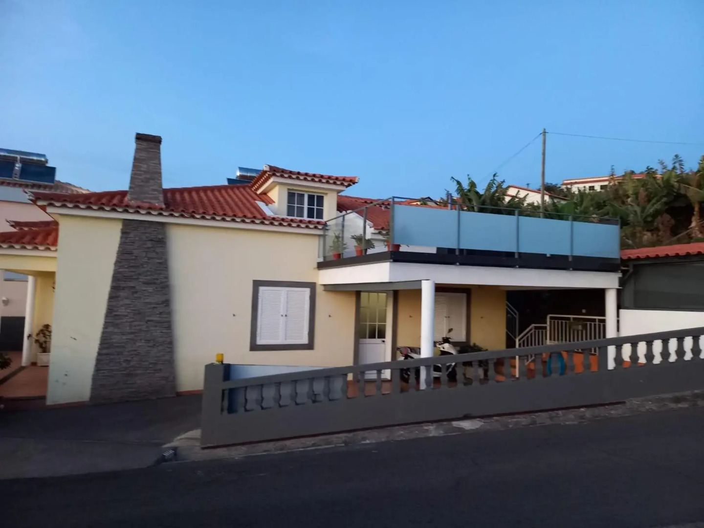 Casa Miradouro do Pigarro, Sunny Apartment