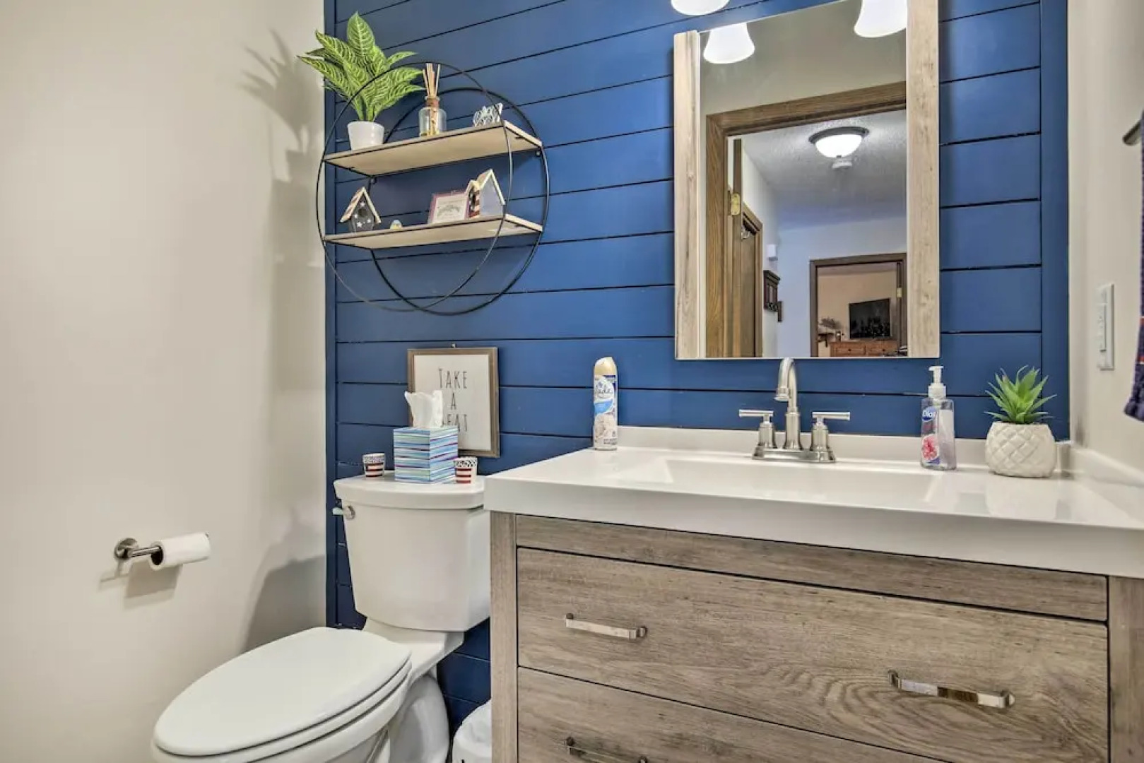 Lake Nokomis Escape w/ Dock & Beach Access