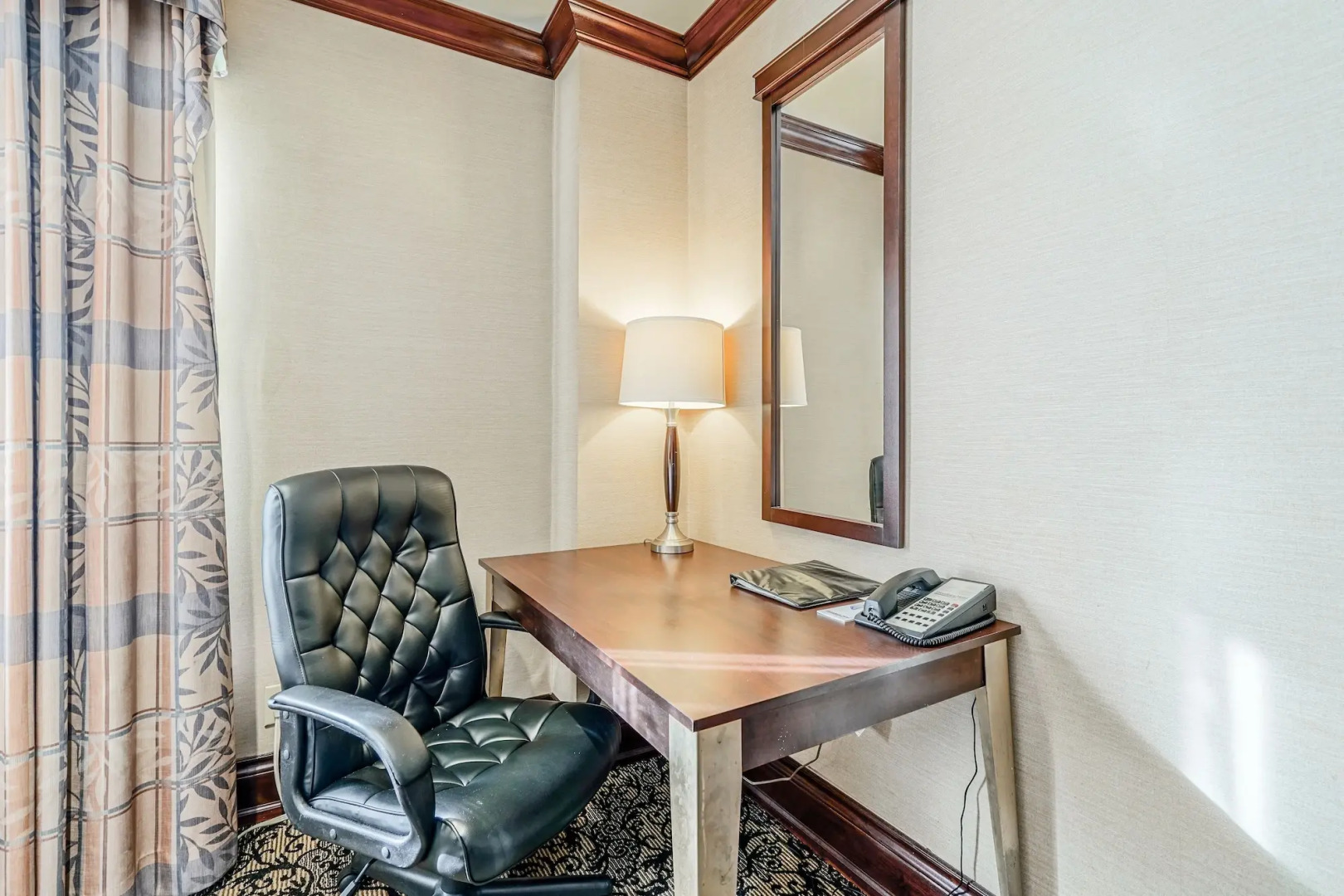 Woodbine Hotel and Suites