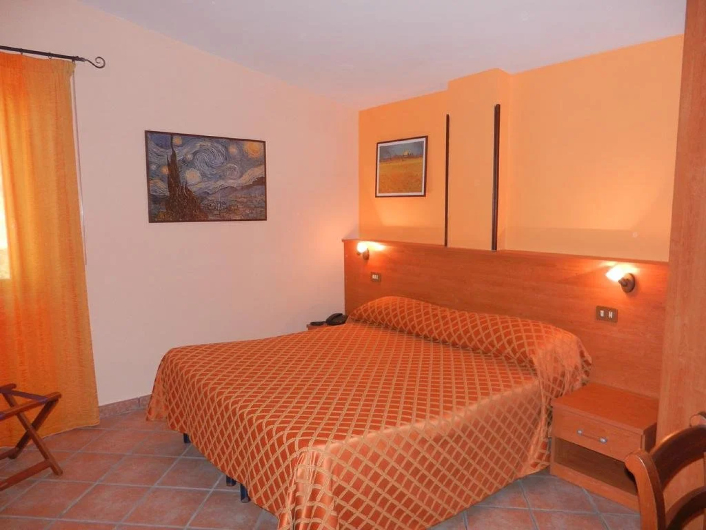 Hotel Piscina La Suite