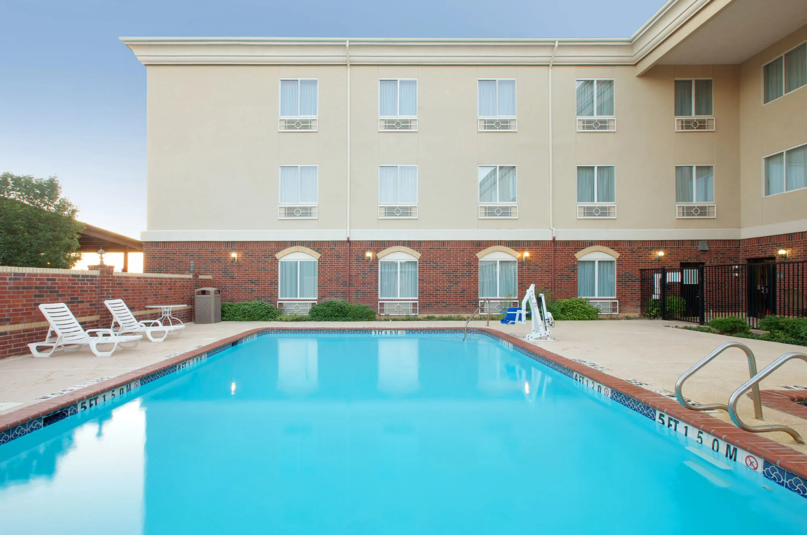 Holiday Inn Express & Suites Abilene by IHG