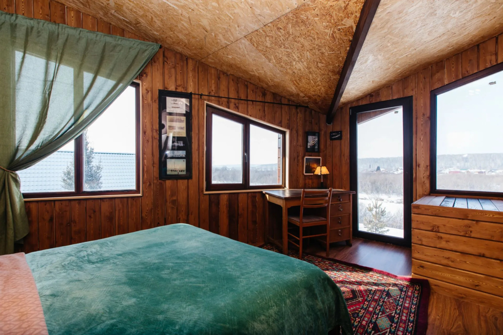 Yousinn (Дом с Кораблем)