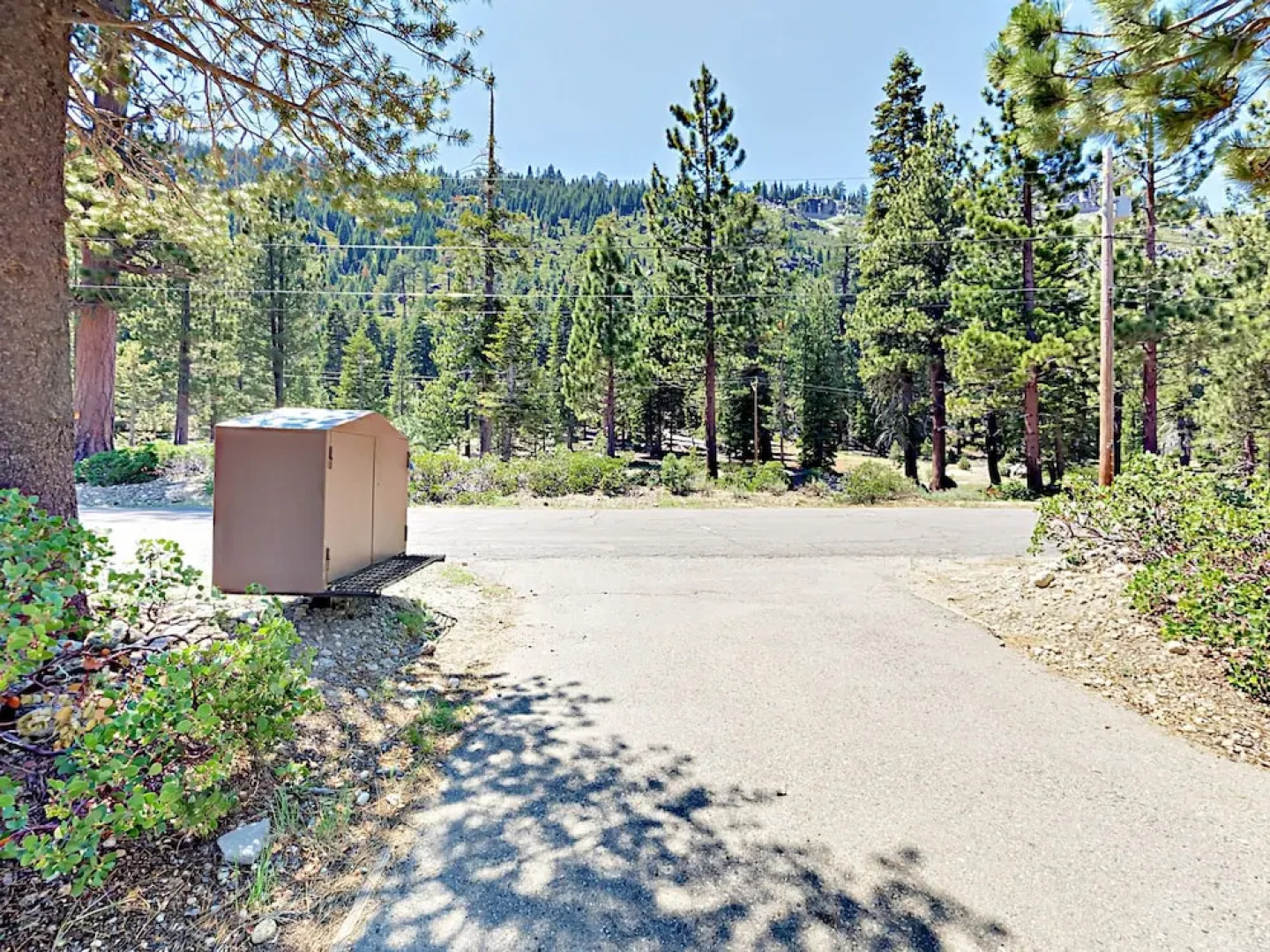 3331 W River Park Rd Home