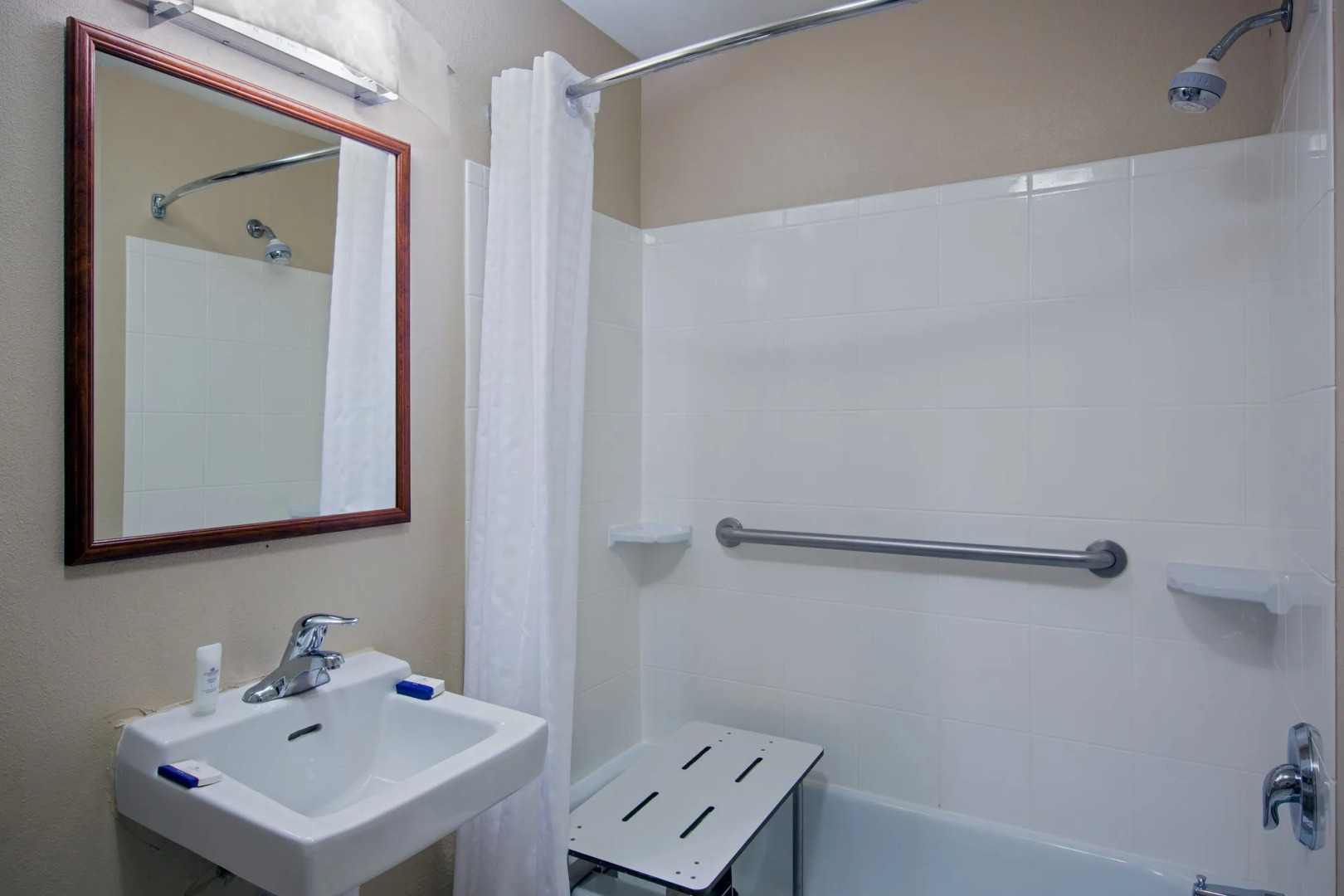 Candlewood Suites Windsor Locks Bradley Arpt by IHG