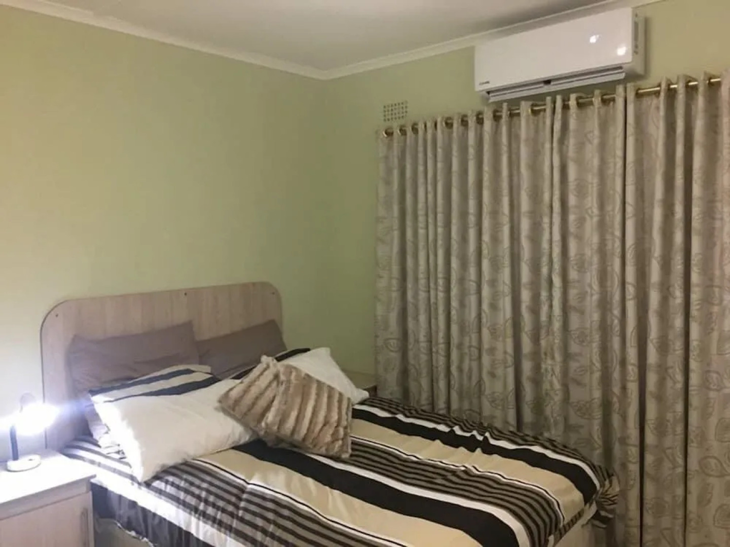 Cycad Lodge Zimbabwe