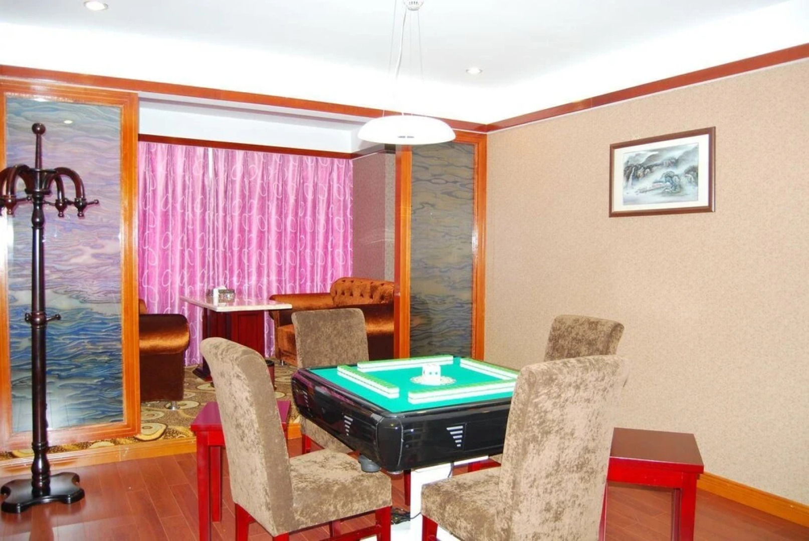 Yuhong International Hotel