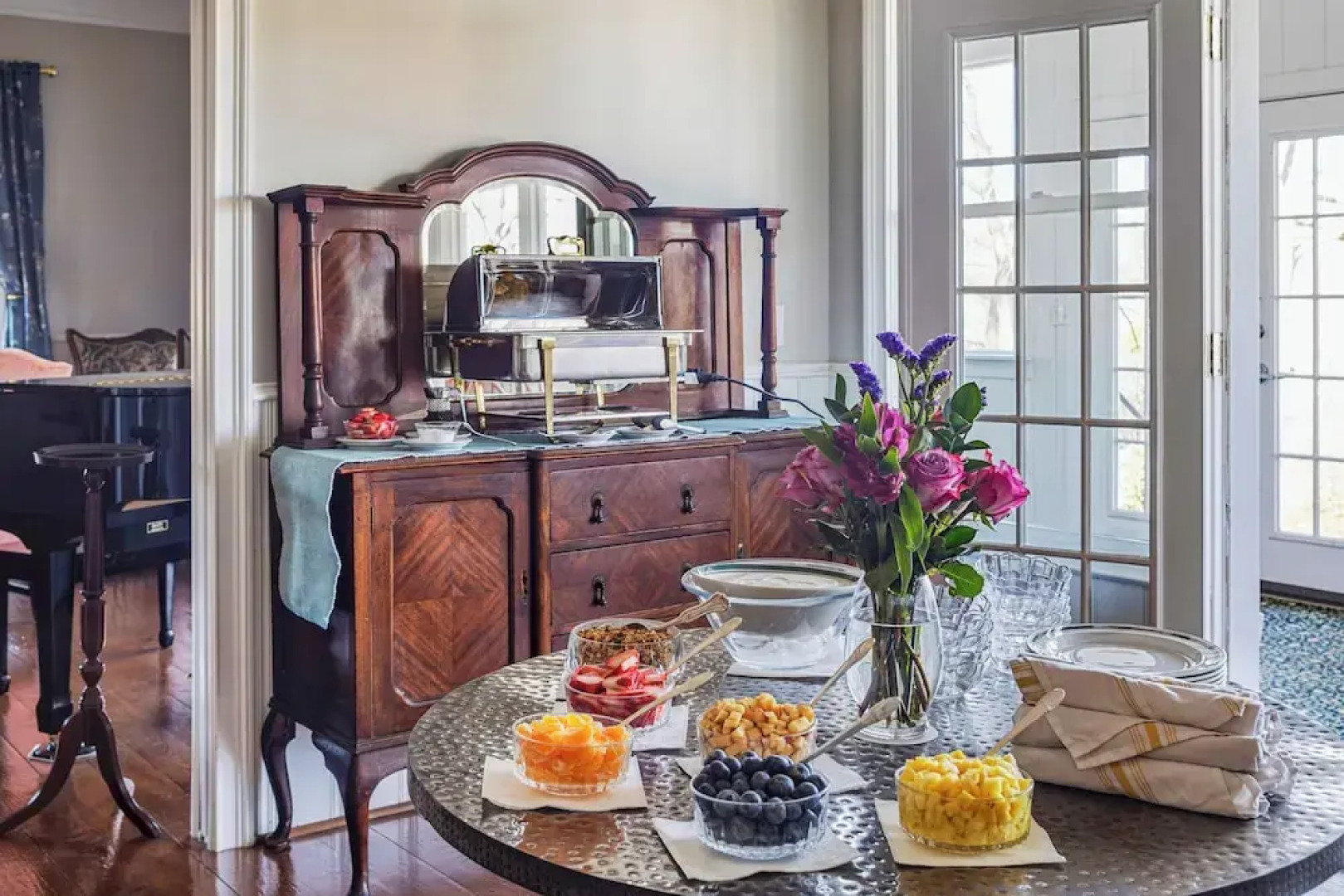 Stone Mountain Manor