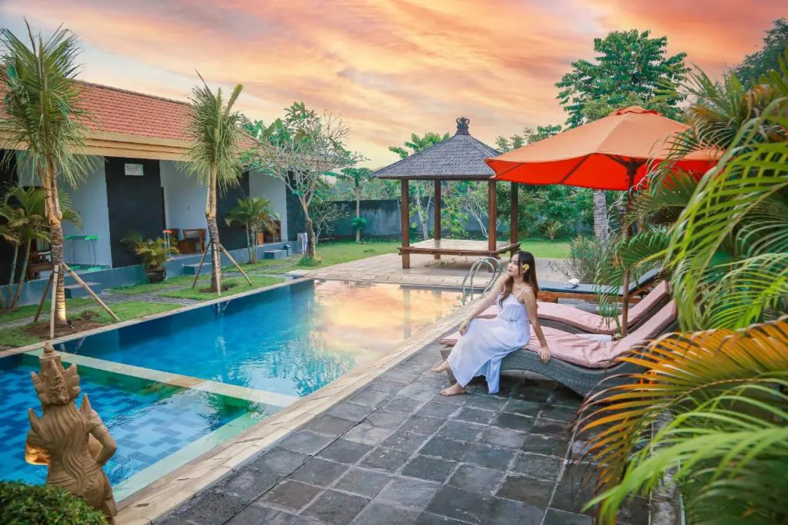 Orange Balangan Bungalow