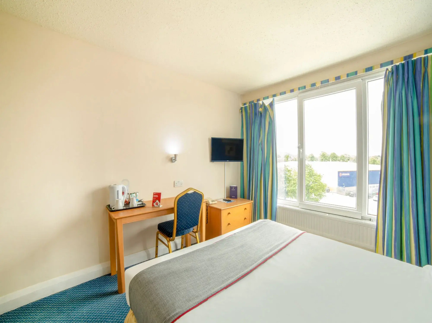 OYO The Chiltern Hotel