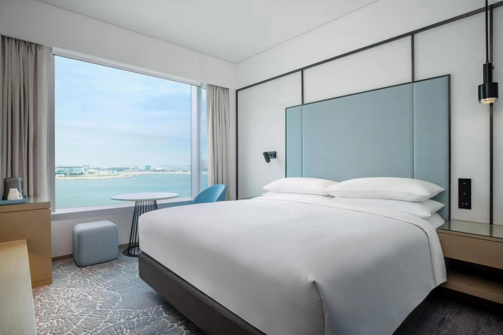 Four Points By Sheraton Hong Kong, Tung Chung