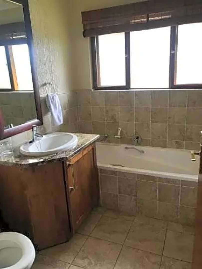 Phala Chalet No 236b