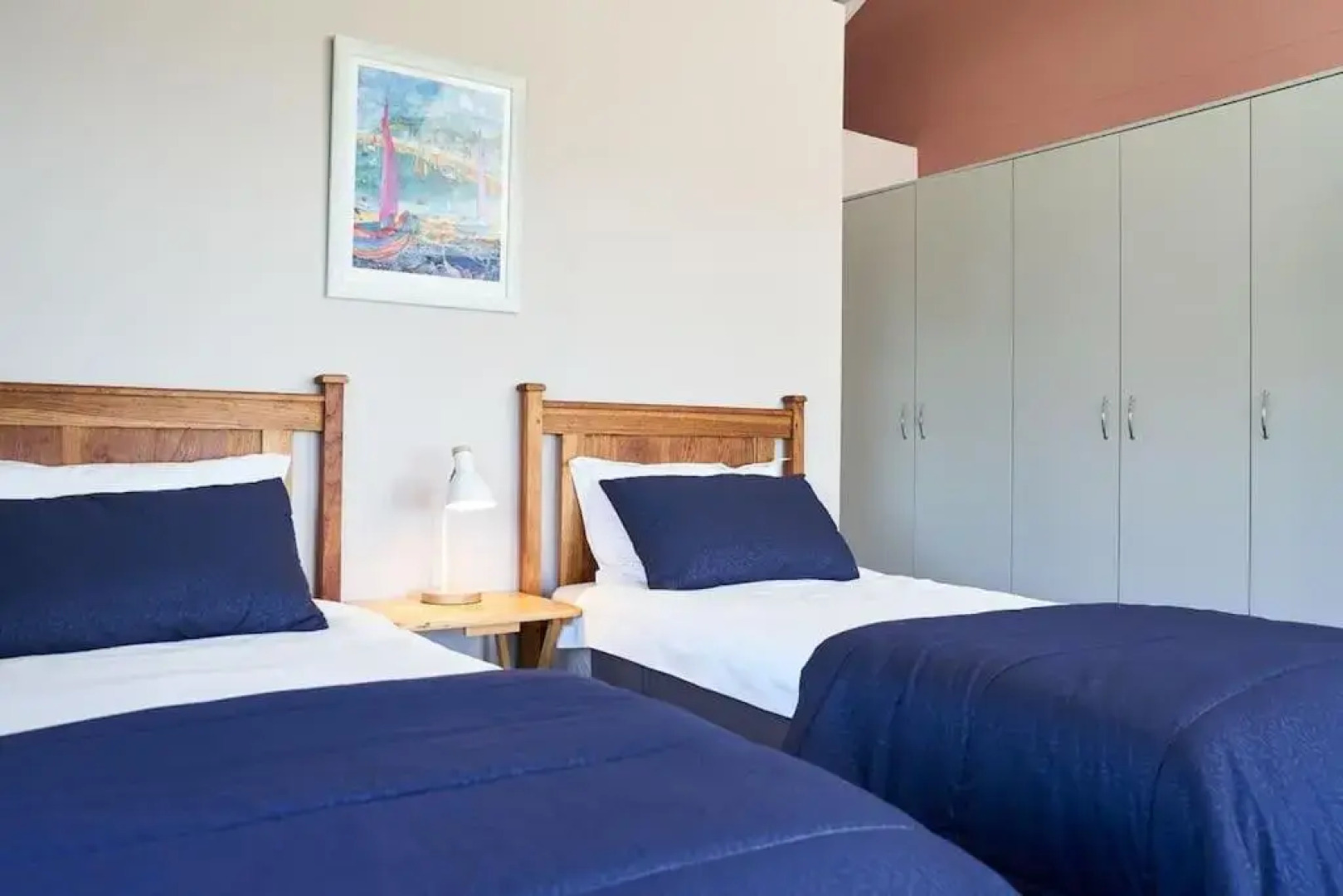 HERON COTTAGE - for your seaside holiday.