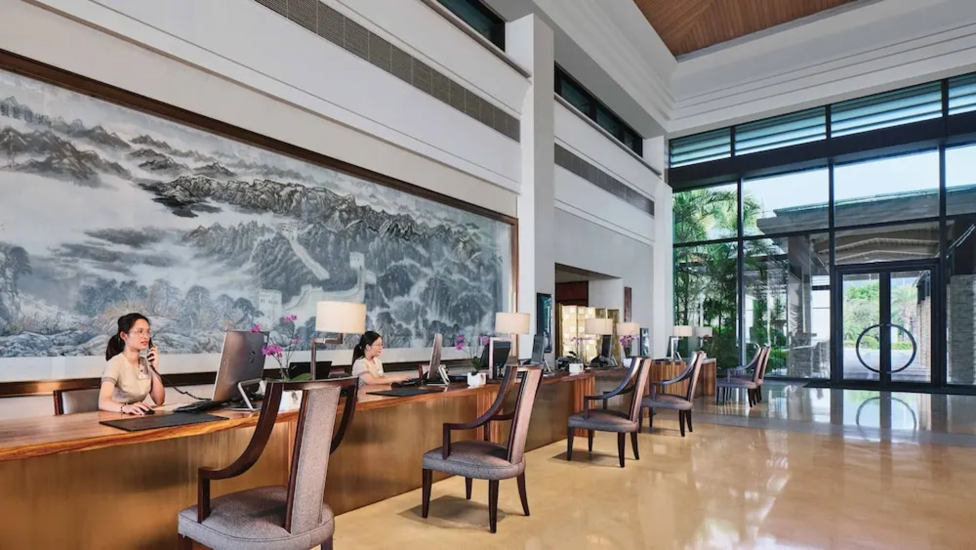 Crowne Plaza Hailing Island